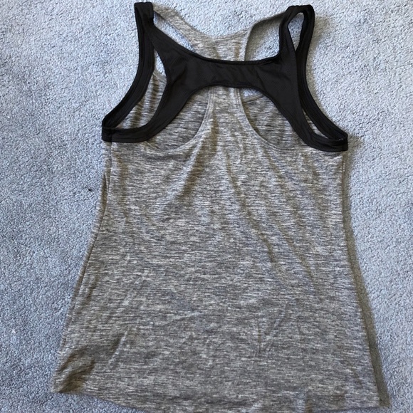 Old Navy grey and black workout shirt - Picture 2 of 2